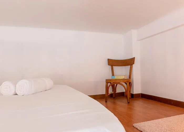 Soft Colors Exclusive Apartment - Navigli District - M2